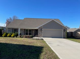 731 Hunter Crest Rd, Maryville, TN 37803