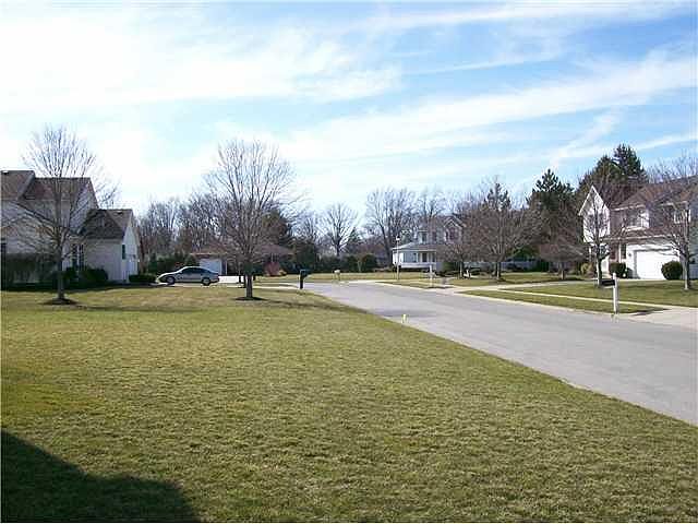 2nd image of 48 Desales Cir