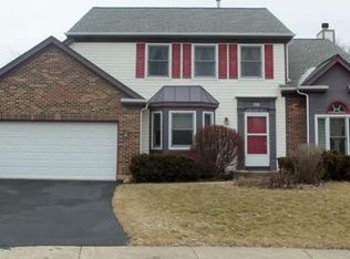 328 Russellwood Ct, Schaumburg, IL