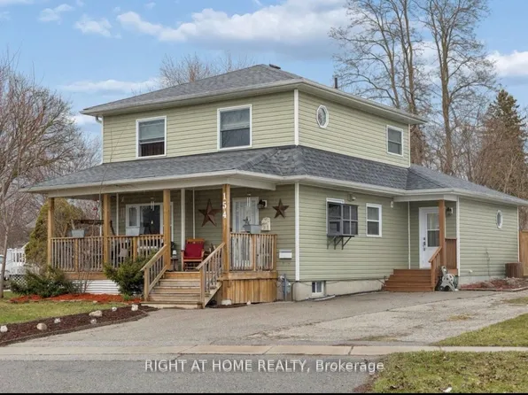 154 Admiral Rd, Ajax, ON L1S 2P1