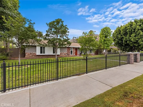 4574 Mission Inn Ave, Riverside, CA 92501