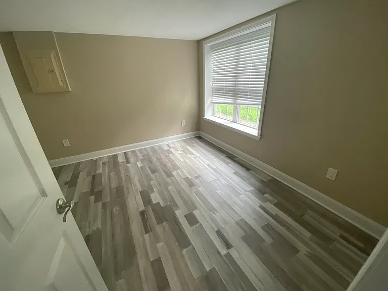 578 Harrop Ln #1 — Photo 14