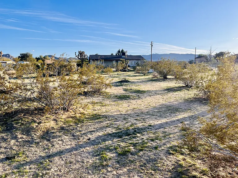 62340 Hacienda Rd — Photo 41