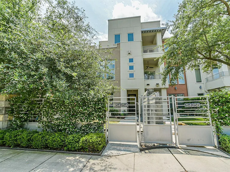 5425A Hidalgo St — Photo 45