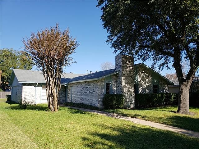 2nd image of 2725 Ripplewood Dr