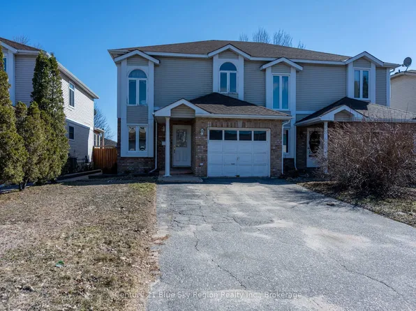 14 Romeo Ct, North Bay, ON P1B 9R5