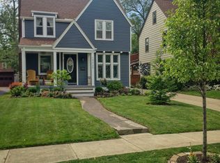 2328 Canterbury Rd, University Heights, OH 44118