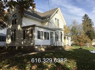 430 N State St, Ionia, MI