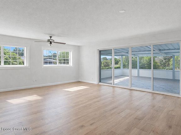 4th image of 850 Cardinal Rd