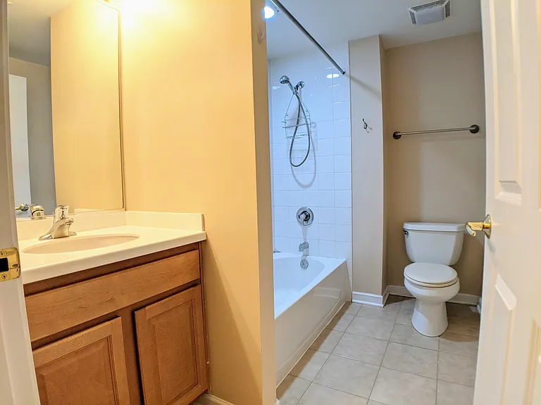 601 W Rand Rd #215 — Photo 9