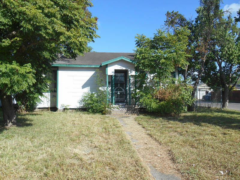 1st image of 4346 Carlton St