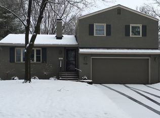 1738 Doone Rd, Columbus, OH 43221