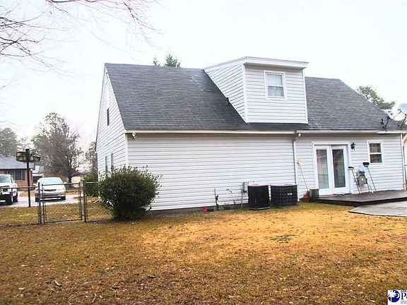 3rd image of 1020 Beauvoir Dr