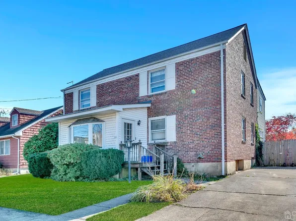 713 2nd St, Dunellen, NJ 08812