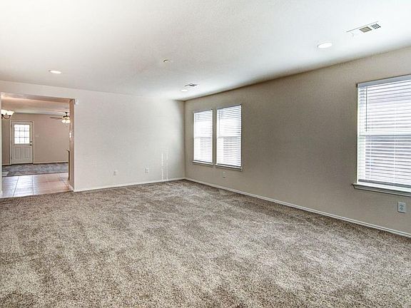 3rd image of 12382 Peak Cir