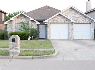 5603 Creekhollow Dr, Arlington, TX 76018