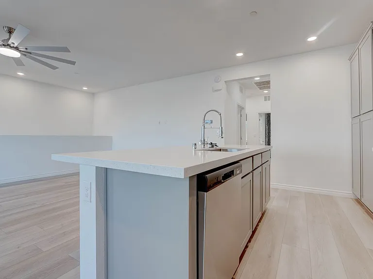 3302 Viola Hills Ave — Photo 8