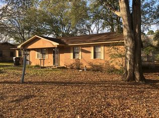 163 Washington Ave, Fitzgerald, GA 31750