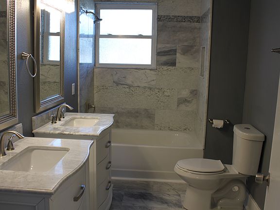 4th image of 715 Avenue G