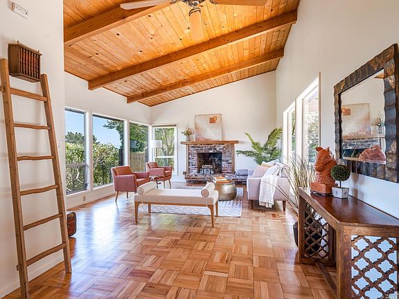 4th image of 87 Chula Vista Drive