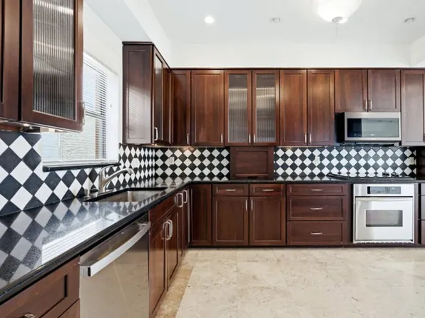 1640 Presidential Way APT 501, West Palm Beach, FL 33401