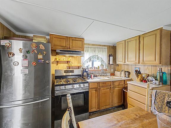 3rd image of 2036 1st Avenue LOT 236
