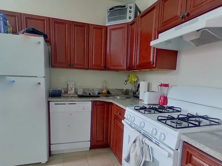 724 Washington St #2-2A — Photo 7