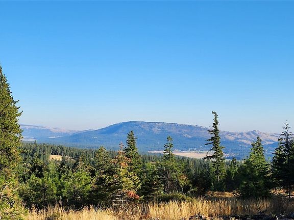5th image of 190 Skyline Ridge Drive