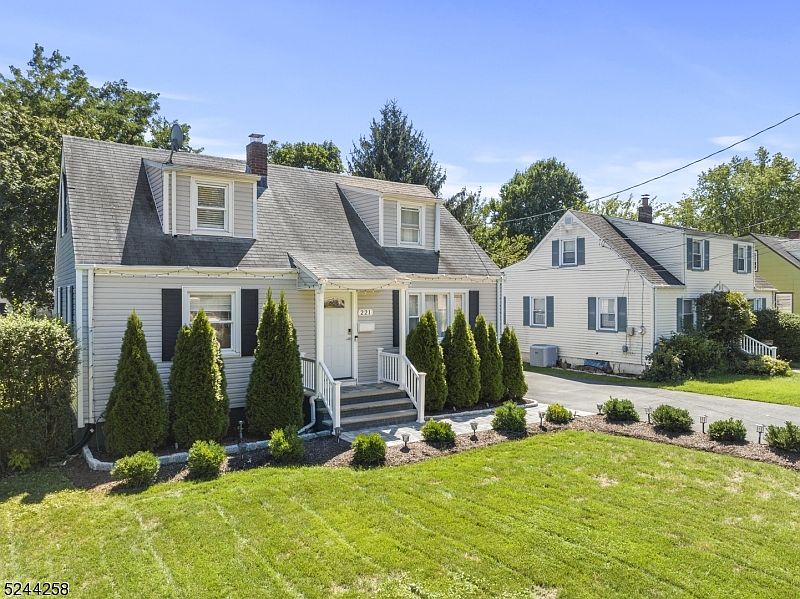221 Greenbrook Rd, North Plainfield, NJ 07060 Zillow