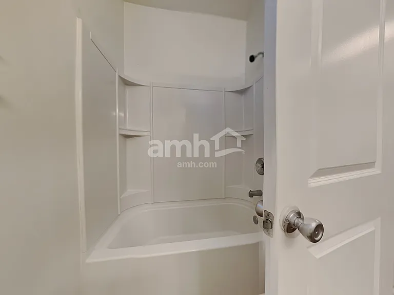 8878 Arbor Glen Dr — Photo 14