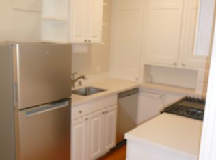1895 Chestnut St #32, San Francisco, CA 94123