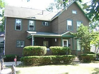 1st image of 219 W Lorain St