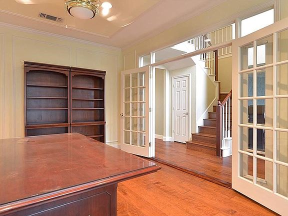 5th image of 3304 Brunchberry Ln
