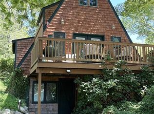 27 Ricks Rd, Charlestown, RI 02813
