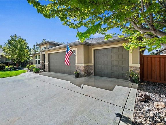 3rd image of 9279 W Wildbranch Dr