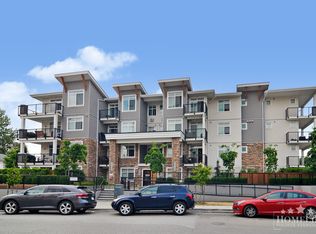 19940 Brydon Cres #411, Langley, BC V3A4A3