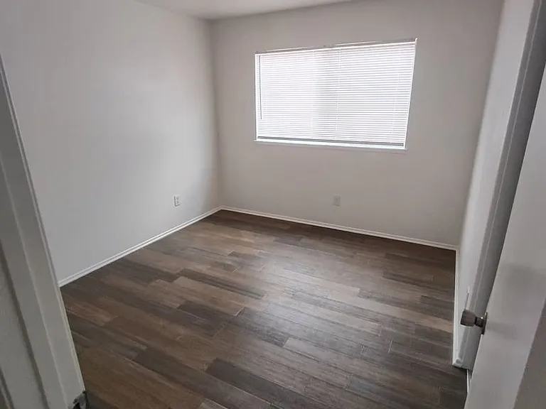 15060 Pauls Ln — Photo 7