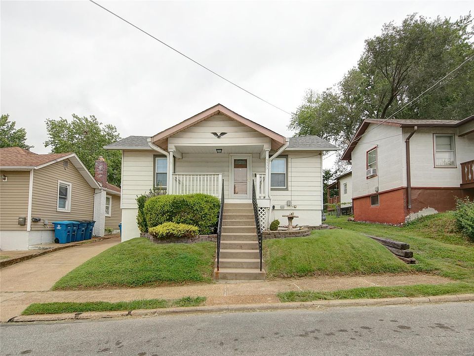 1st image of 9935 Lark Ave
