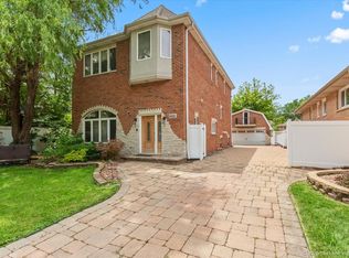 9832 Rutherford Ave, Oak Lawn, IL 60453