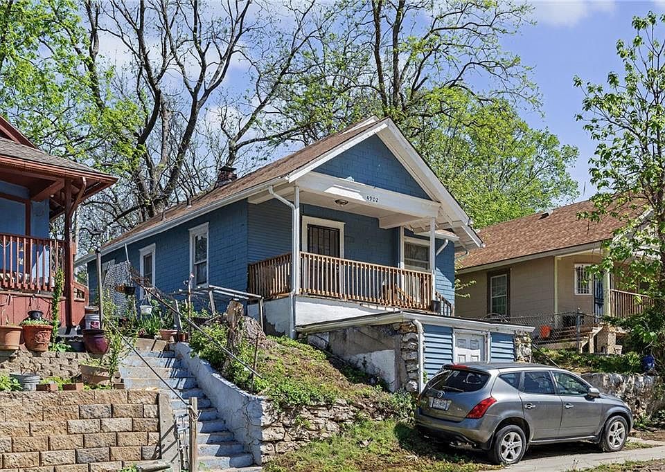 2nd image of 4902 E 17th St