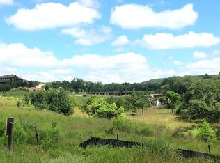 306 Oakview Ct, Fredericksburg, TX 78624