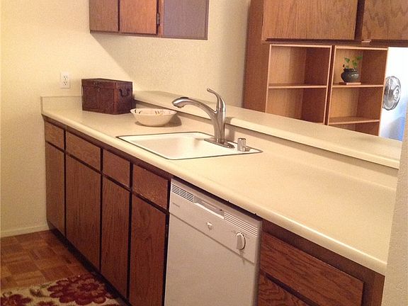 4th image of 14636 NE 45th St APT C1