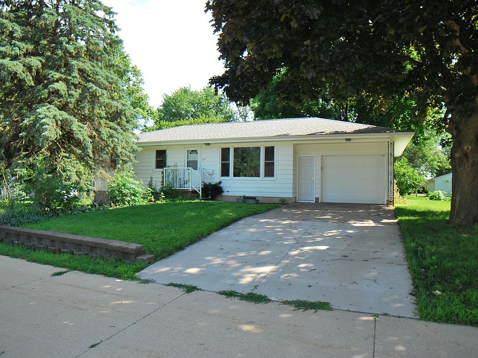 1st image of 411 W South St