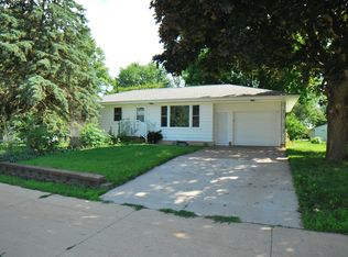 411 W South St, Lisbon, IA 52253