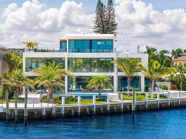 1555 SE 14th Court, Deerfield Beach, FL 33441