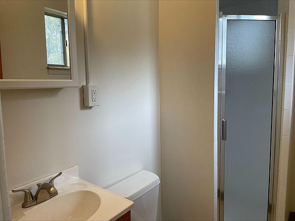 4th image of 1746 Cromwell Dr
