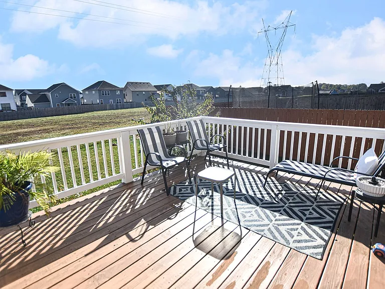 195 Sambar Dr — Photo 15