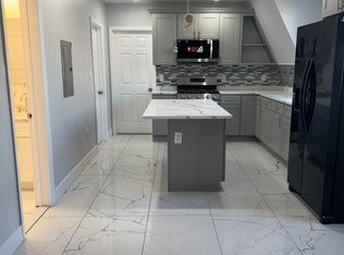 321 Avenue C FLOOR 3, Bayonne, NJ 07002