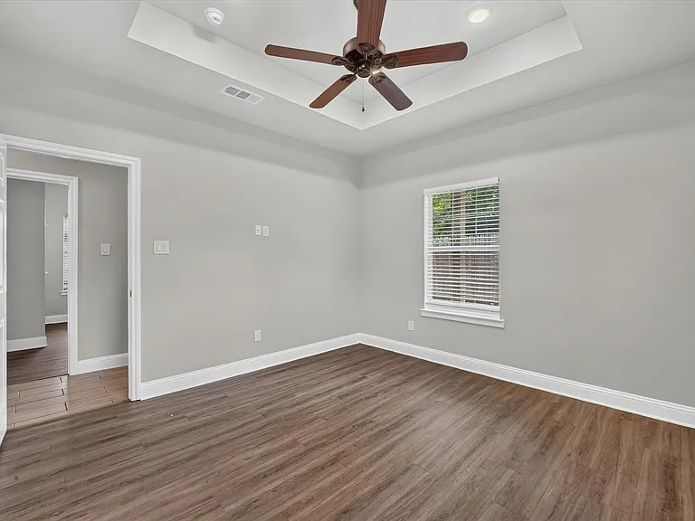 3205 Bois D Arc St — Photo 23