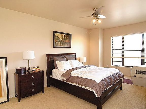 4th image of 20660 N 40th St Unit 2141